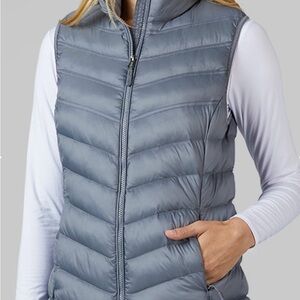 Women's 32 degrees Lightweight Vest Size Small